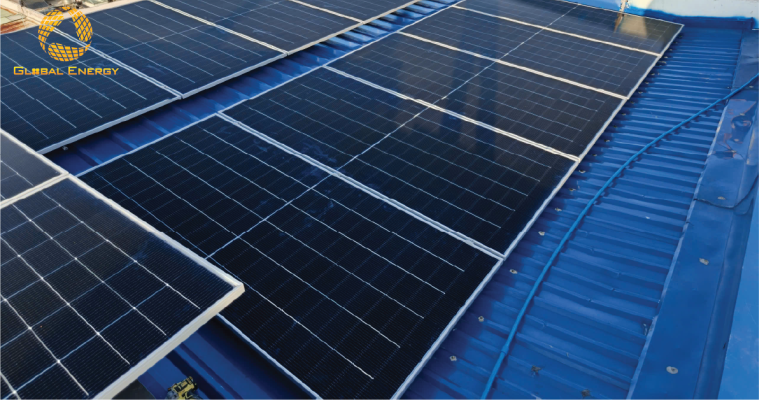 Tấm pin Jinko Solar